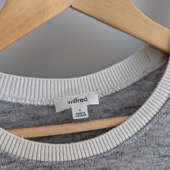 Aritzia Wilfred Berri Pull Over Crew Neck Sweater - Picture 8 of 8